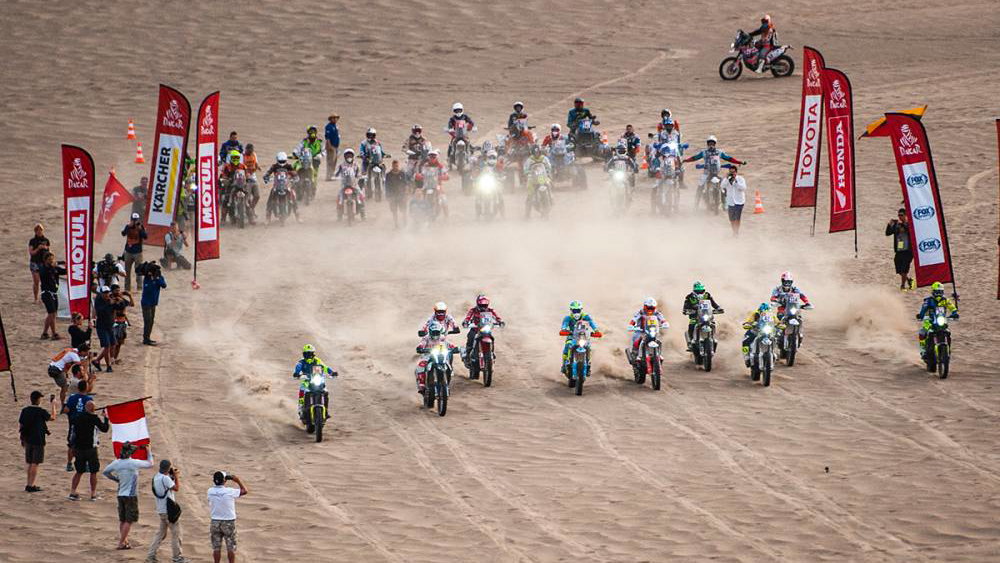 Dakar mass start stage 9